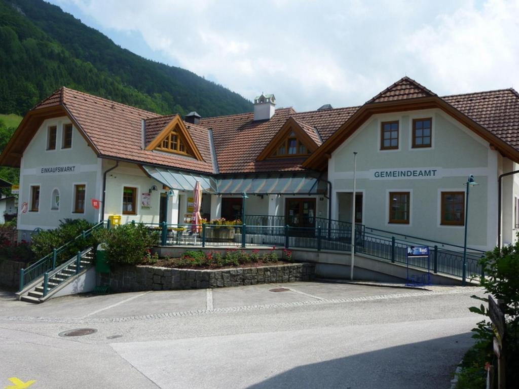 Apartment Gaestehaus Forstner *