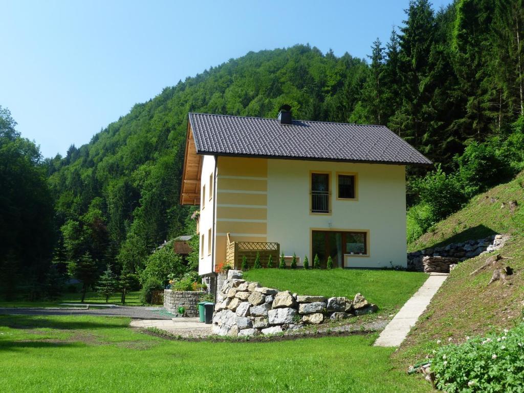 Gaestehaus Forstner * Loich